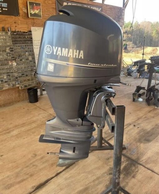 2004 Yamaha F150TXR outboard Motor