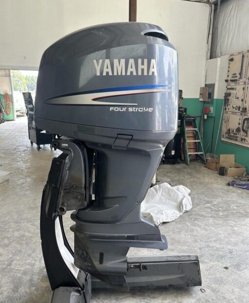 Yamaha 225hp 2006 4 FOUR STROKE 25"
