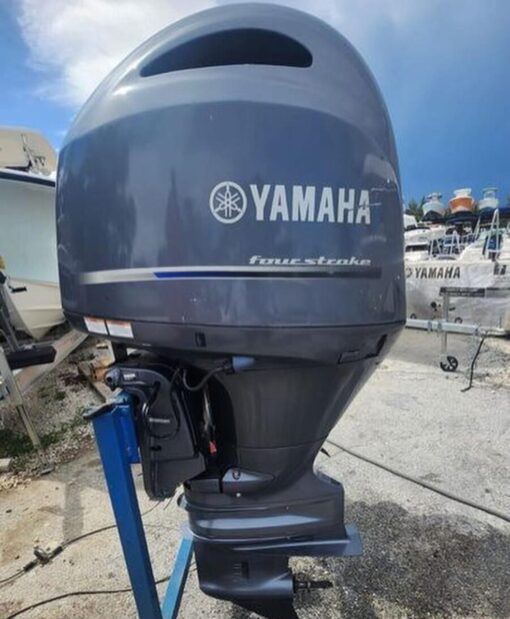 2018 Yamaha 150 Hp Outboard Motor 4 Stroke!